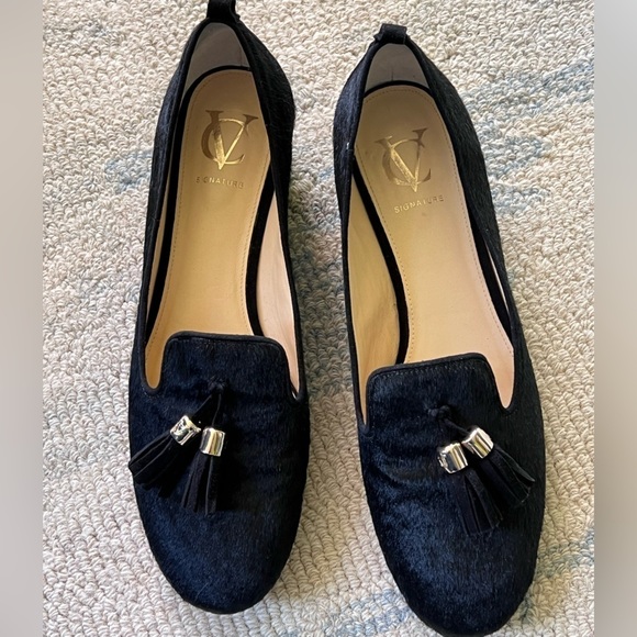 Vince Camuto Shoes - Vince Camuto Shoes Vc Signature Nancy Tassel Loafer Calf Hair Size 8.5 EUC